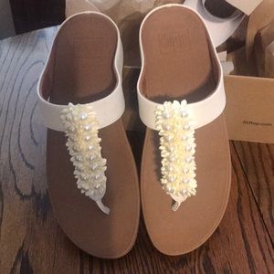 FitFlops - Like new worn once. Size 9